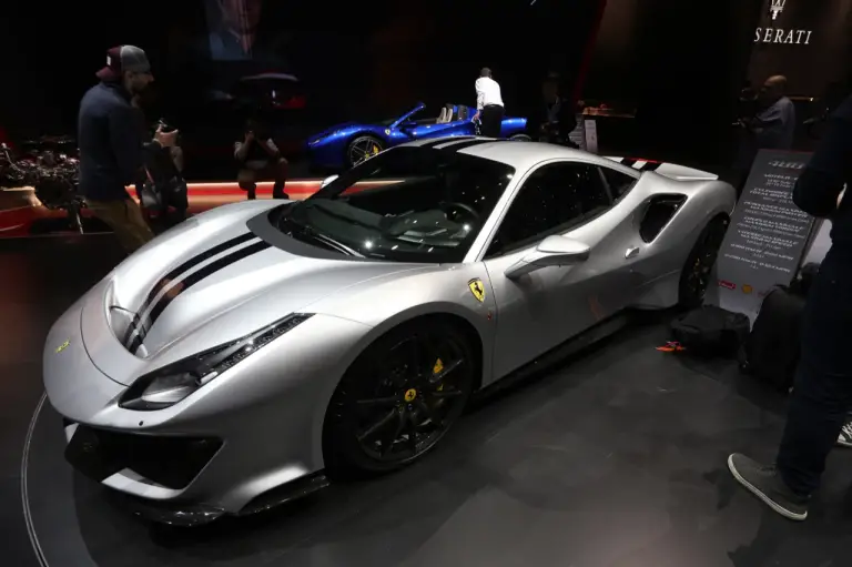 Ferrari 488 Pista (live) - Salone di Ginevra 2018 - 35