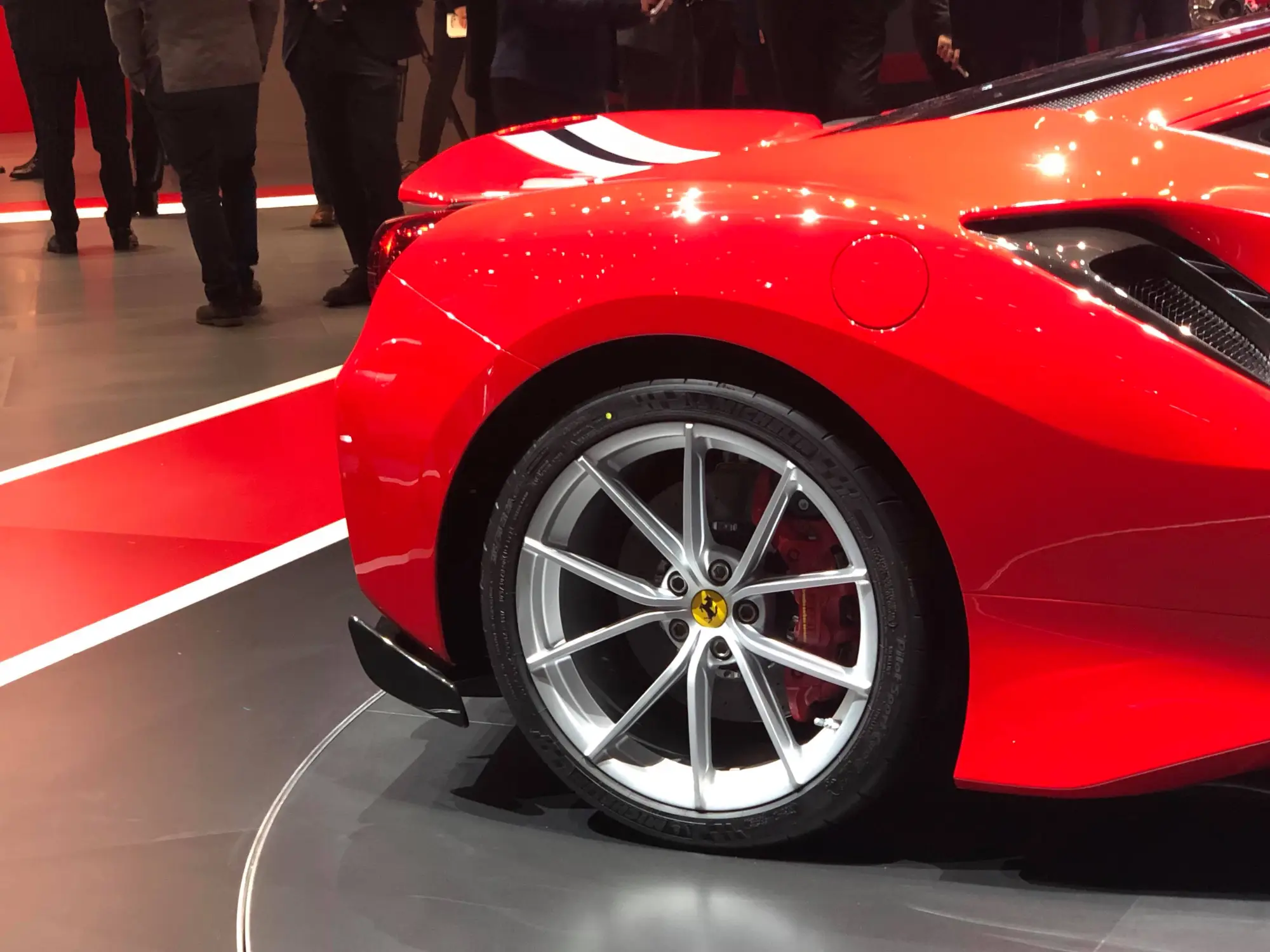 Ferrari 488 Pista - Salone di Ginevra 2018 - 2
