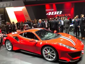 Ferrari 488 Pista - Salone di Ginevra 2018 - 4