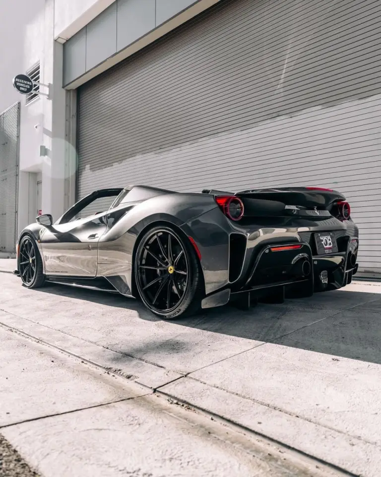 Ferrari 488 Pista Spider by RDB LA - Foto - 8