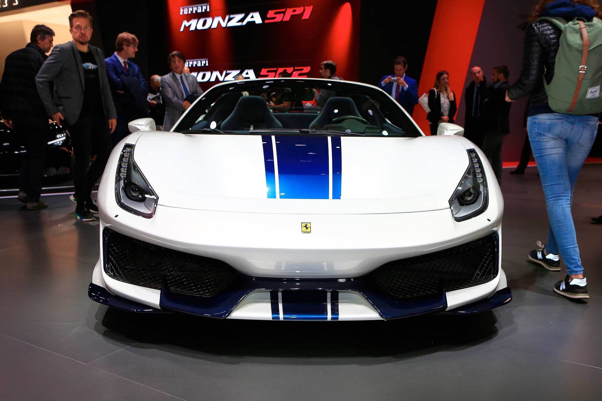 Ferrari 488 Pista Spider - Salone di Parigi 2018