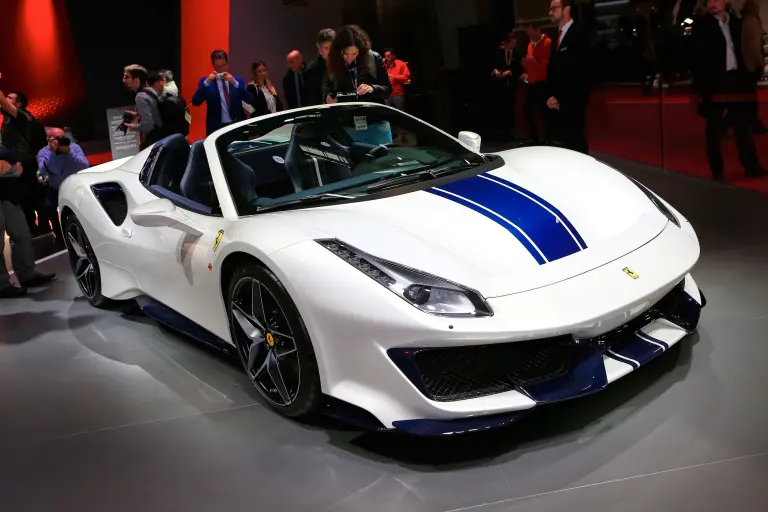 Ferrari 488 Pista Spider - Salone di Parigi 2018 - 2