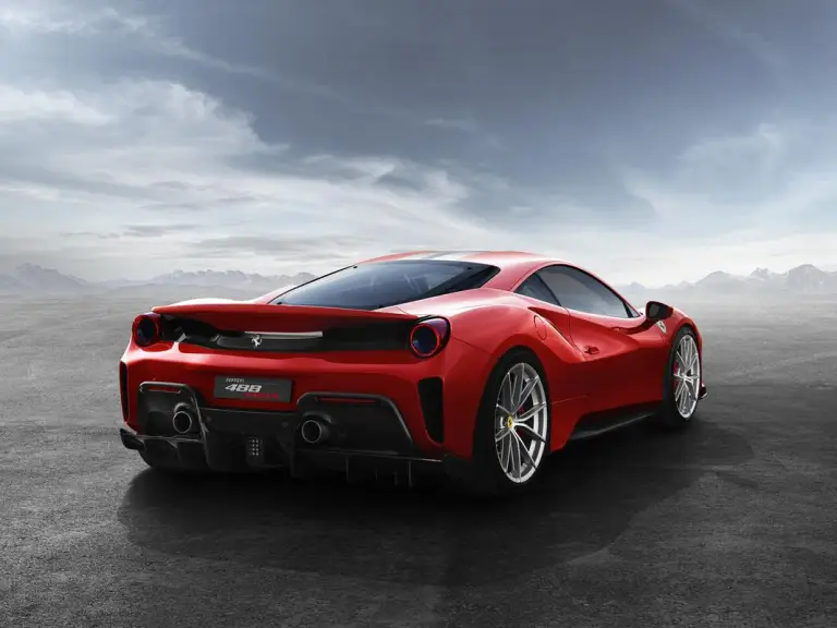 Ferrari 488 Pista - 5