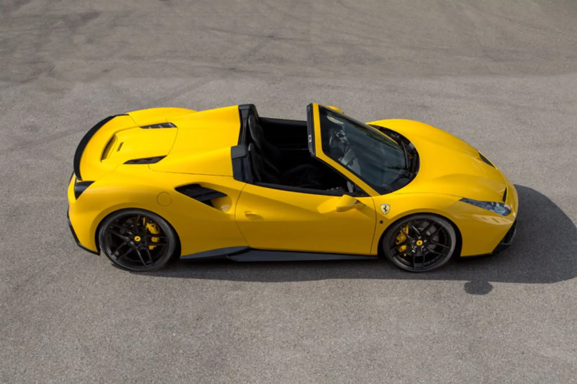 Ferrari 488 Spider by Novitec Rosso - 2