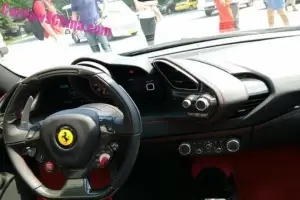 Ferrari 488 Spider in bianco perla - 4