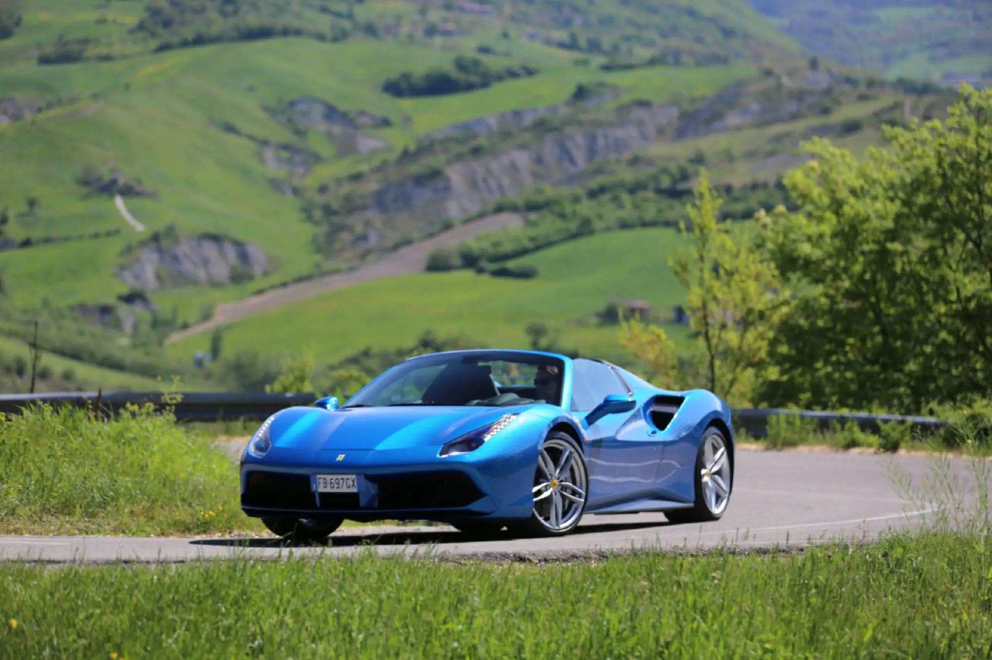 Ferrari 488 Spider - Prova su strada 2016 - 11