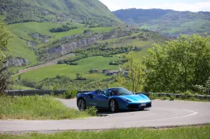 Ferrari 488 Spider - Prova su strada 2016 - 20