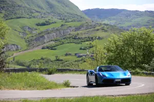 Ferrari 488 Spider - Prova su strada 2016 - 21