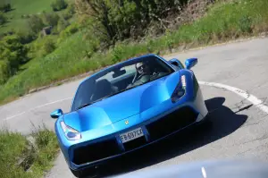 Ferrari 488 Spider - Prova su strada 2016 - 38