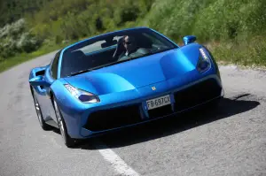 Ferrari 488 Spider - Prova su strada 2016 - 41