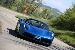 Ferrari 488 Spider - Prova su strada 2016 - 42