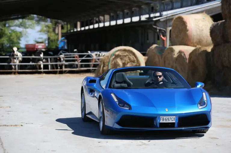 Ferrari 488 Spider - Prova su strada 2016 - 45