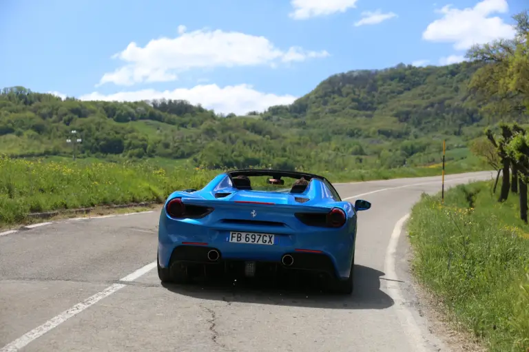 Ferrari 488 Spider - Prova su strada 2016 - 51