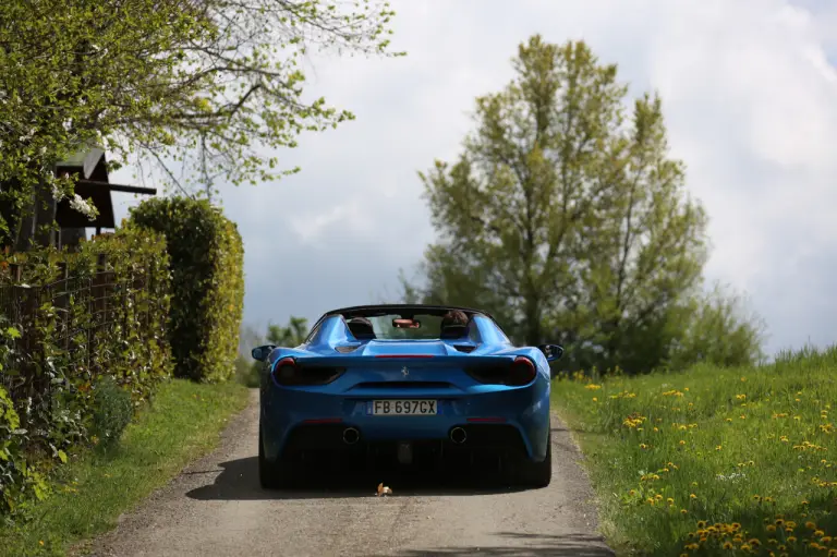 Ferrari 488 Spider - Prova su strada 2016 - 62