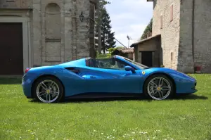 Ferrari 488 Spider - Prova su strada 2016 - 88