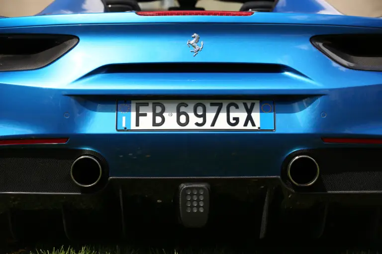 Ferrari 488 Spider - Prova su strada 2016 - 107