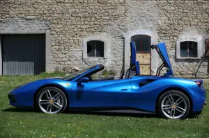 Ferrari 488 Spider - Prova su strada 2016 - 110