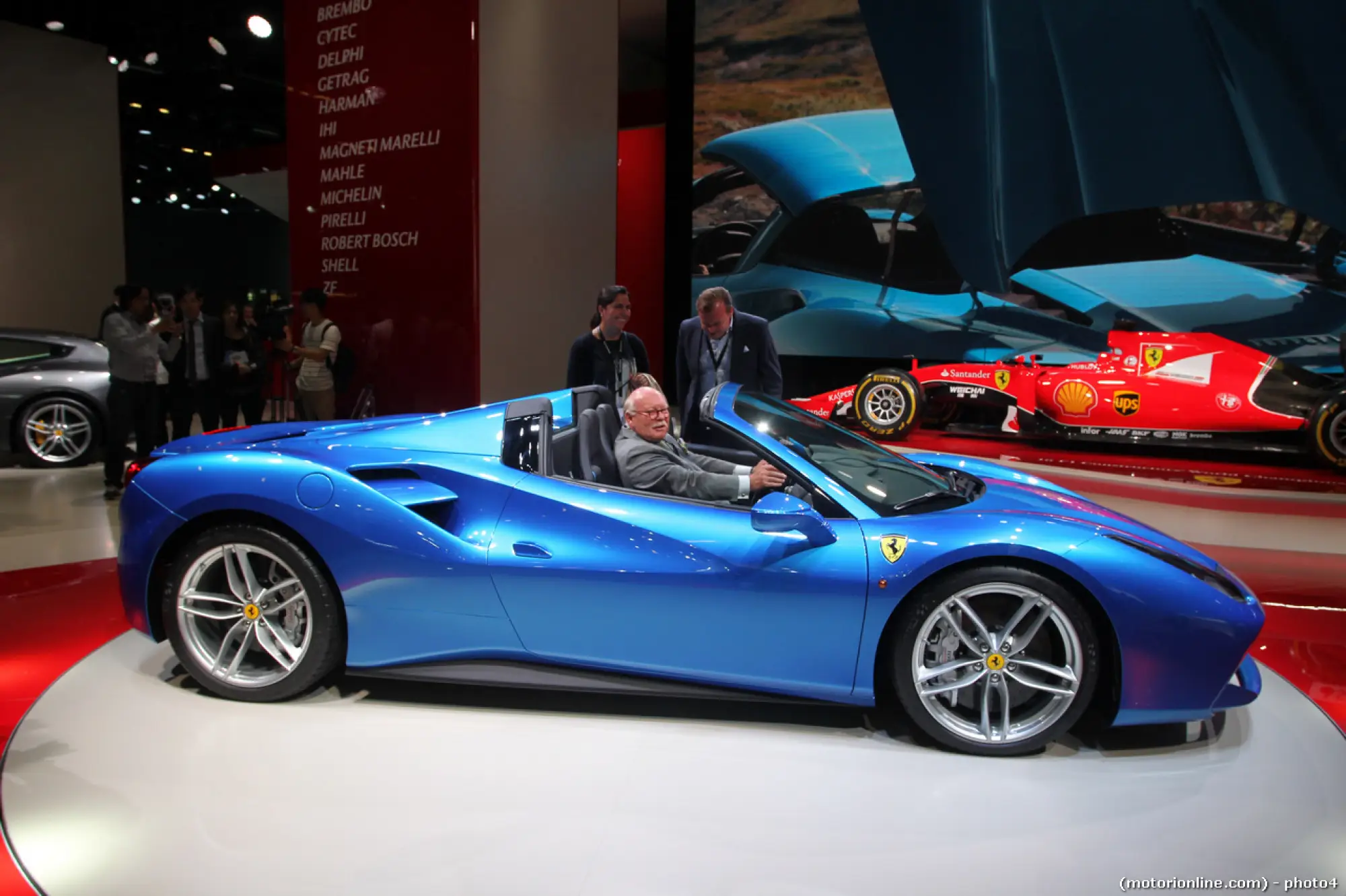 Ferrari 488 Spider - Salone di Francoforte 2015 - 9