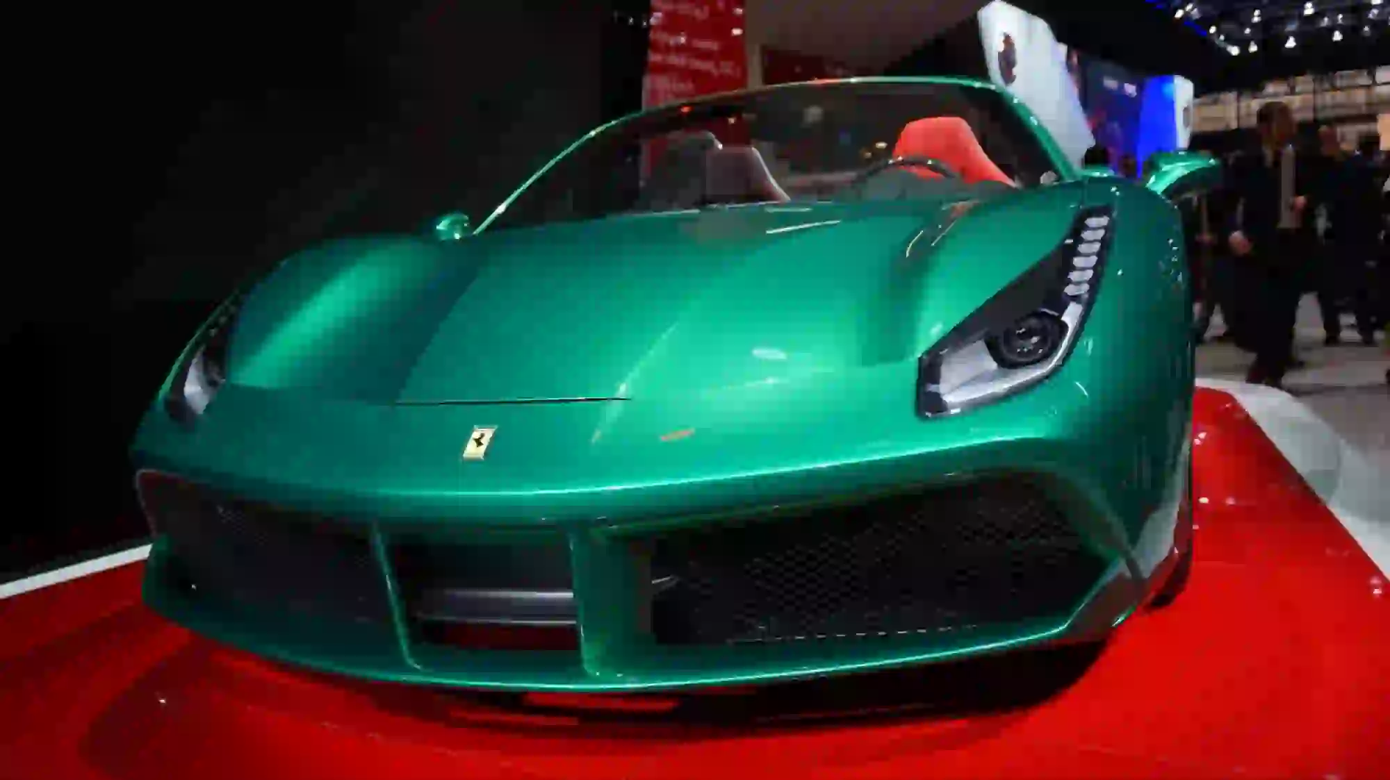 Ferrari 488 Spider Tailor Made Collection - Salone di Parigi 2016 - 9