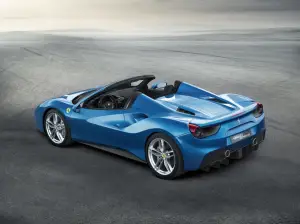 Ferrari 488 Spider - 1