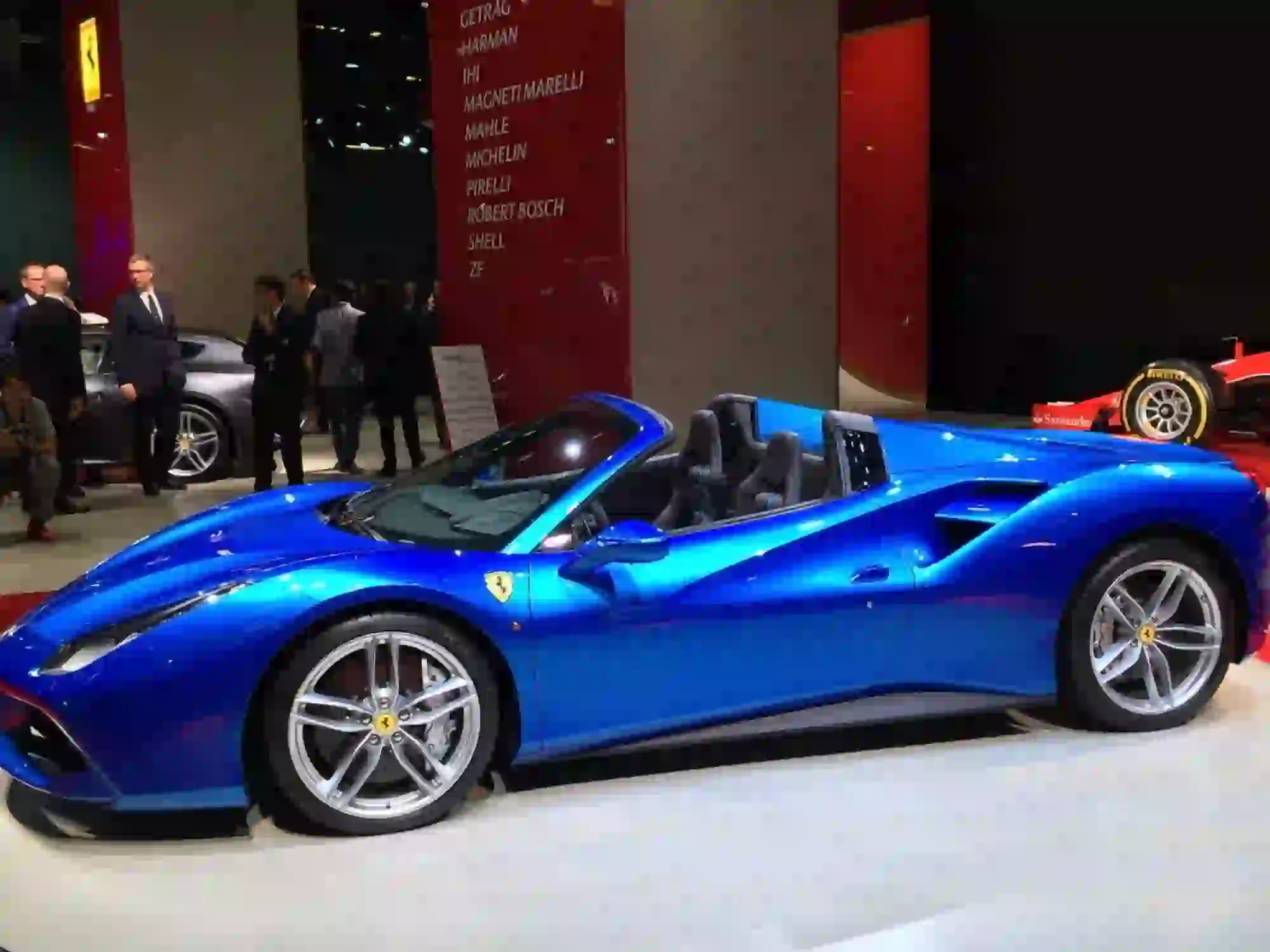 Ferrari 488 Spider - Salone di Francoforte 2015 - 9