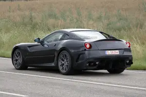 Ferrari 599 2013 foto spia - 2