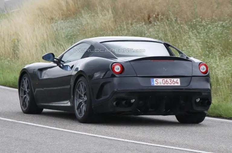 Ferrari 599 2013 foto spia - 6