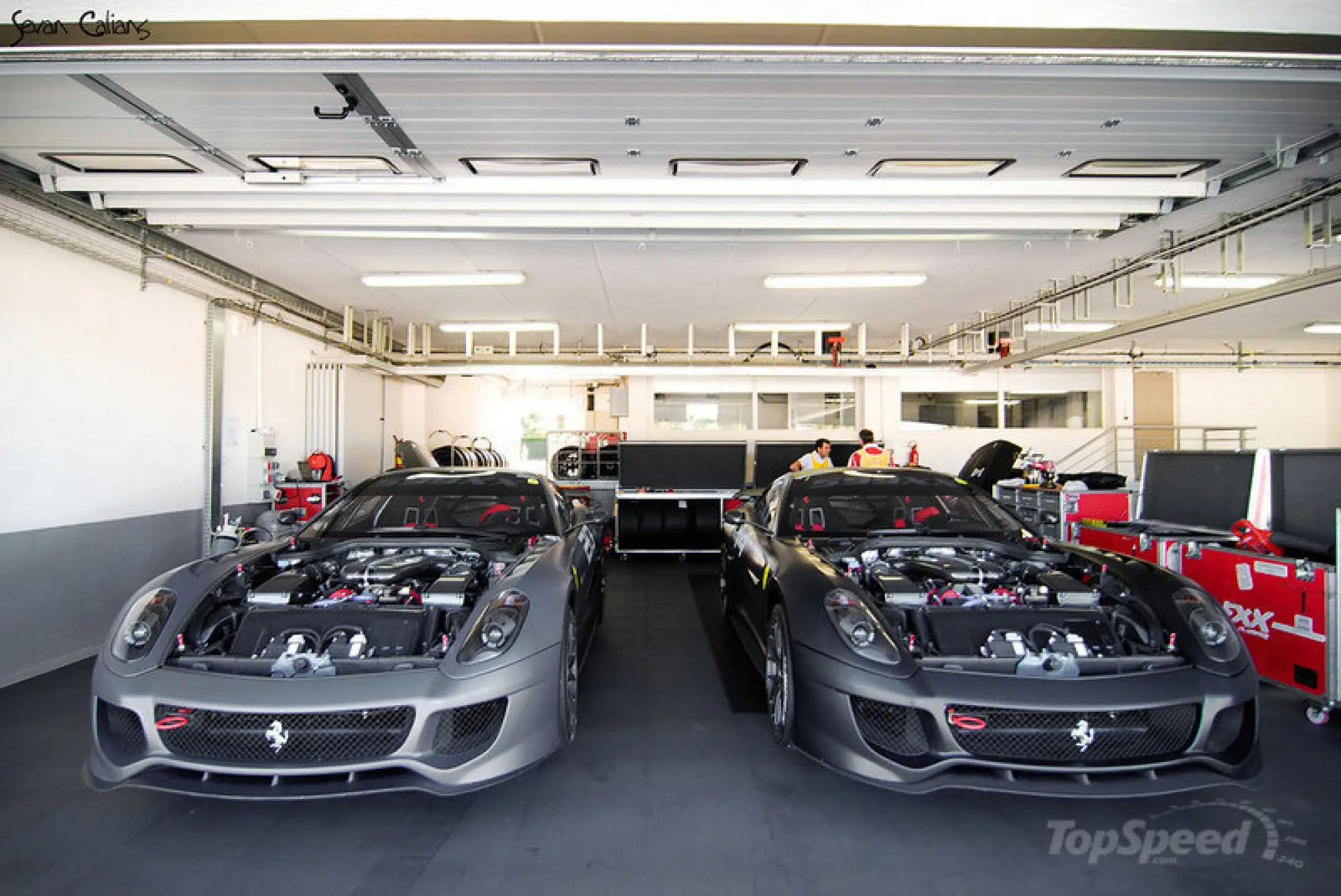 Ferrari 599XX con Pagani Zonda R - 4