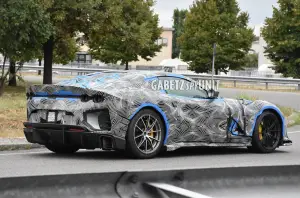 Ferrari 812 Competizione - Foto Spia Walter Vayr - 16