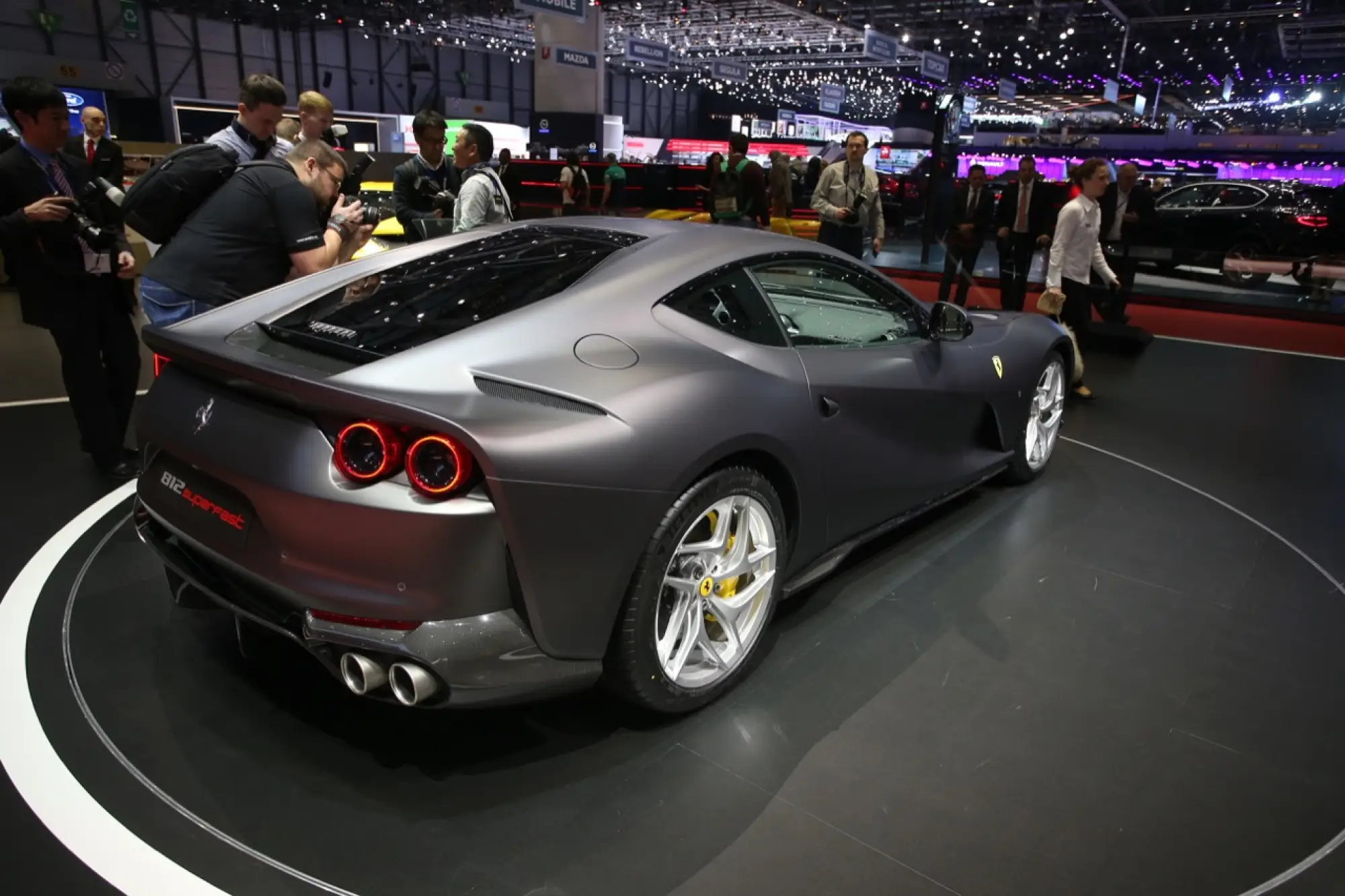 Ferrari 812 Superfast FOTO LIVE - Salone di Ginevra 2017  - 3