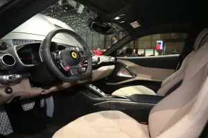 Ferrari 812 Superfast FOTO LIVE - Salone di Ginevra 2017  - 15