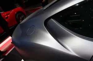 Ferrari 812 Superfast FOTO LIVE - Salone di Ginevra 2017  - 28