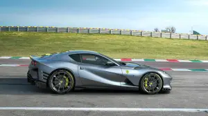 Ferrari 812 Superfast Versione Speciale - 2