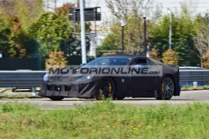 Ferrari 812 Versione Speciale - Foto spia 23-3-2021