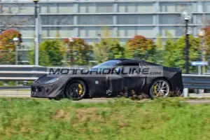Ferrari 812 Versione Speciale - Foto spia 23-3-2021