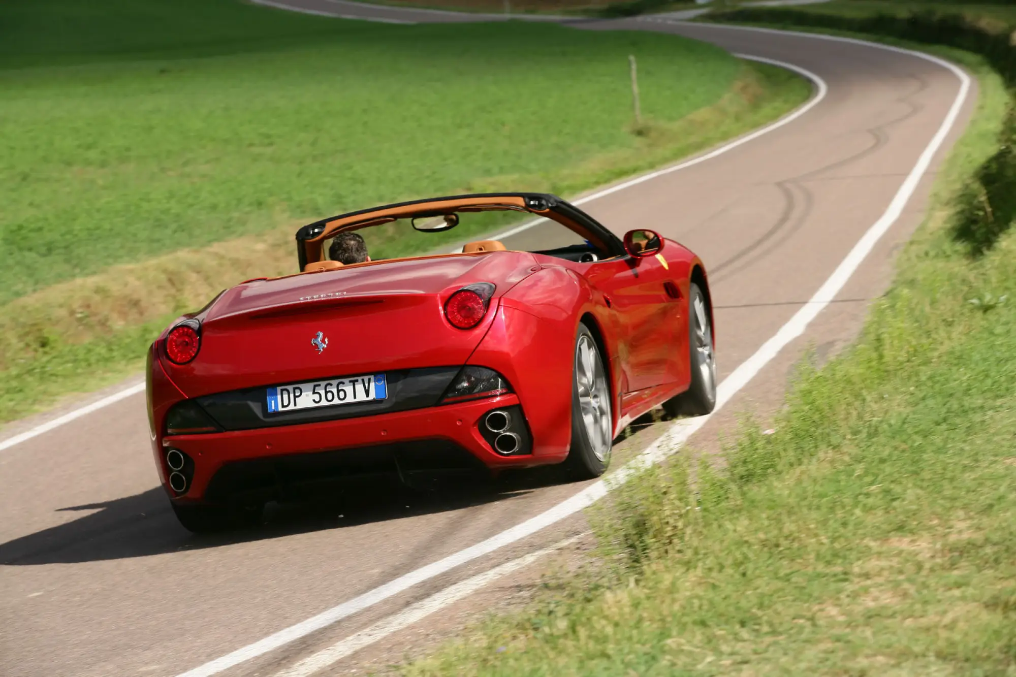 Ferrari California HELE - 12