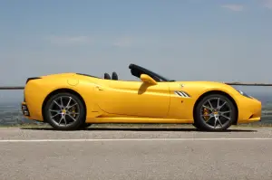 Ferrari California MY2012 - Test Drive