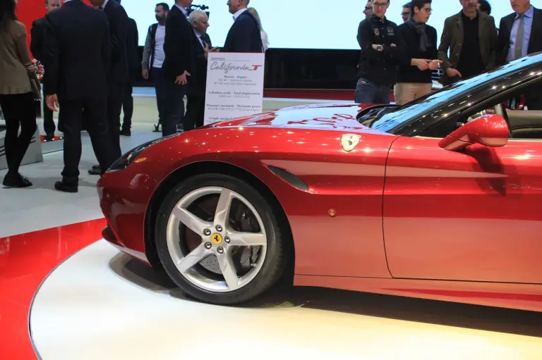 Ferrari California T - Salone di Ginevra 2014 - 12