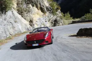 Ferrari California T sulle strade di Montecarlo