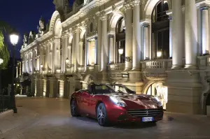 Ferrari California T sulle strade di Montecarlo