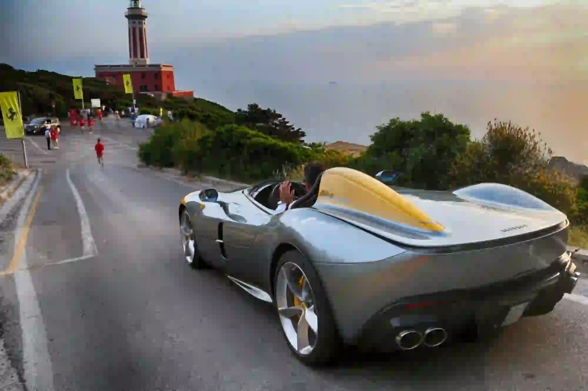 Ferrari Cavalcade Capri 2019 - 28