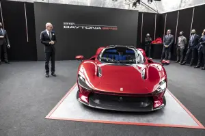 Ferrari Daytona SP3 - Foto Ufficiali  - 15