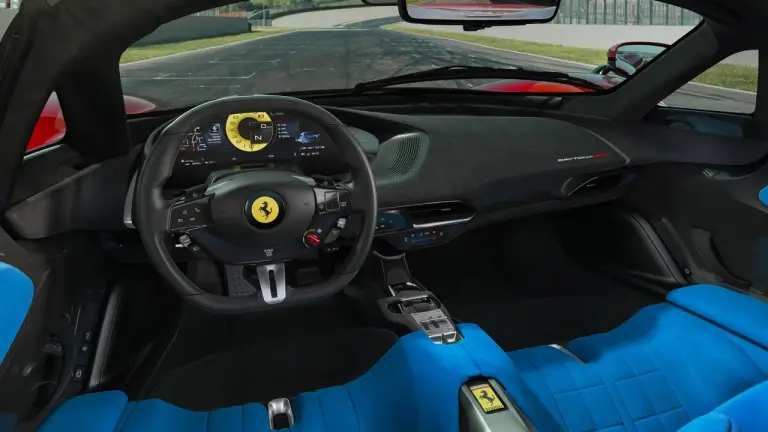 Ferrari Daytona SP3 - Foto Ufficiali  - 6