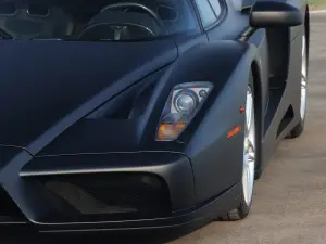 Ferrari Enzo 2004 asta - Foto