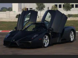 Ferrari Enzo 2004 asta - Foto