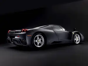 Ferrari Enzo 2004 asta - Foto