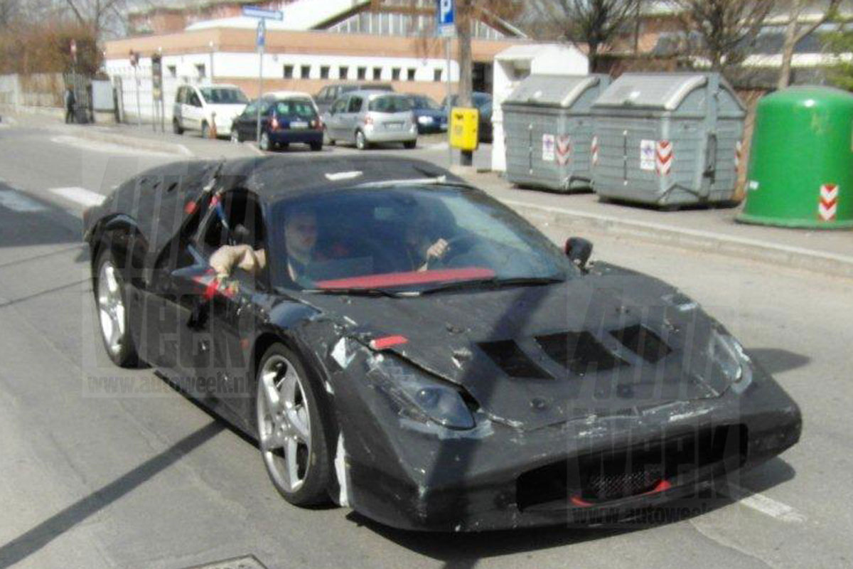 Ferrari Enzo 2013 foto spia aprile 2012