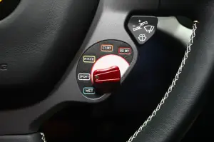 Ferrari F12 berlinetta Alluminio e Interni - Salone di Ginevra 2012