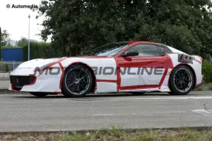 Ferrari F12 GTO - Foto spia 18-08-2015