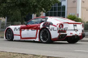 Ferrari F12 GTO - Foto spia 18-08-2015